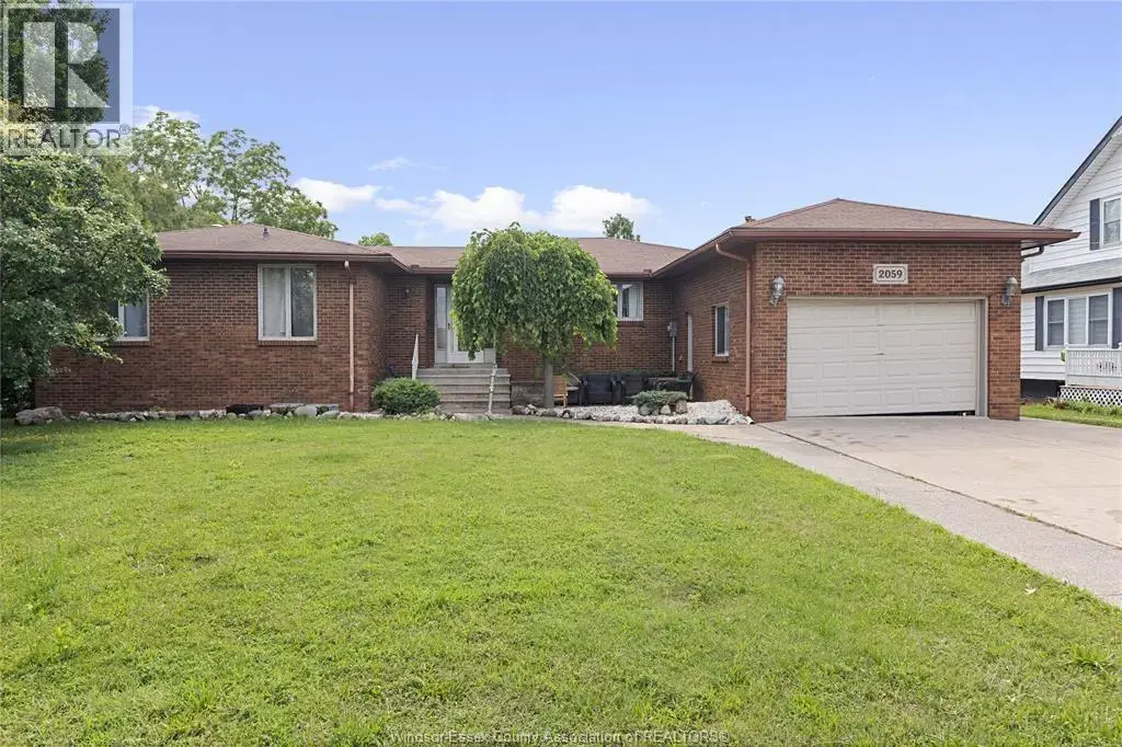 2059 Lesperance, Tecumseh